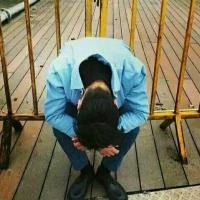 我拼命跑，却跑不出你