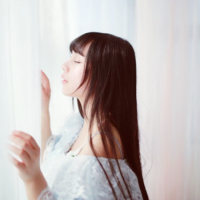 伤心笑 开心泪 有谁懂得那种甜蜜过后