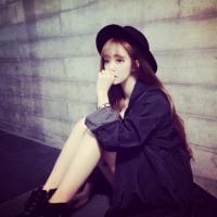 韩系女生高清头像~ 孤独是空气，你呼吸着