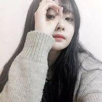 夏梓晗：敬往事一杯酒，再爱也不回头. 以前最不喜欢自己一眼