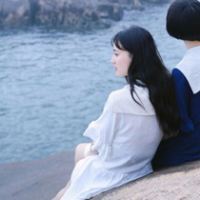 蹙眉 你是我爱过，痛过，哭
