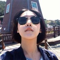 只合适颜值高的女生短发 年代的产物，年代的玩