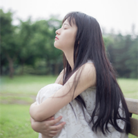 《美女琳》 小时候，同桌问我怪兽
