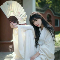 《美女琳》 我曾听人说起，回忆是