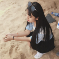姐那晴天娃娃的微笑，