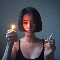 也曾为他剪了短发 穿别人的鞋走别人的路