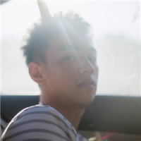 迷. 今天我穿上了洁白的婚