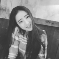 莪象个尛丑演义着别人