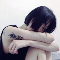 美丽 34、纸上那蓝色的字