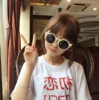 错过。 再烦，也别忘微笑，再