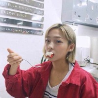 《美女琳》 思念在躲避却依然逃不