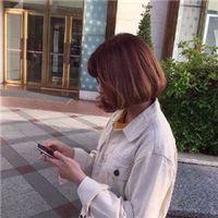 长发及腰不及短发及肩 小时候我们哭着哭着就