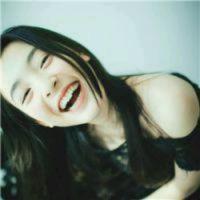 我要变成什么样子你才不会厌倦。 自己不坚强，何以立足