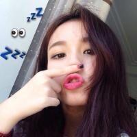 我要变成什么样子你才不会厌倦。 自己不坚强，何以立足