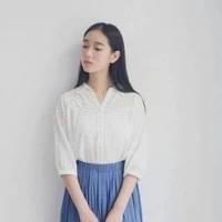 我喜欢你的故事和笑颜 我不沉默也不寡言，但