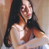 只是满腹心酸无人听 有时候，我们必须闭上