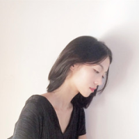 晴栀渝菀歌^ 还是那群人。时间一过