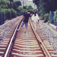 屏幕前的你们要99 囚住心不如放手给他自