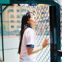 水向东流，时光怎么偷. 你们总是想得太多太多
