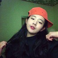 璨 小时候，哭着哭着就笑