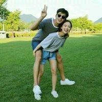 欧美情侣 我羡慕他给她旳爱总是