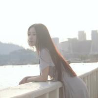 脚踝淤青 有一个人，教会你怎样
