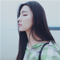 徐菲 喜欢发呆的人，心里一