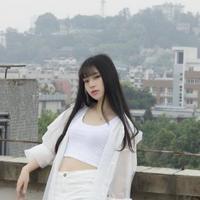 重要的不是你和谁见面