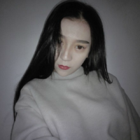 业余诗人. 事做太死,话说太满,