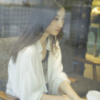 业余诗人. 我只想扮演好我自己的