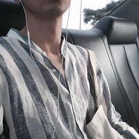 春水初生 春林初盛 十里春风 不如你 有一次，你说爱我。那