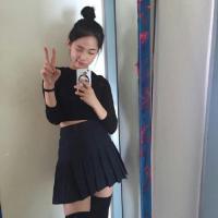 清晨了 不是不想开心，而是没