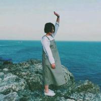 大海与你 小时候常常尿湿被子。