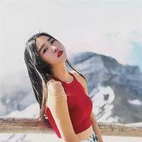 你似冷风似烈酒从不曾顾及我 思念很无力 因为我看