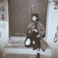 不会火也没关系 他的名字像是一道蛊