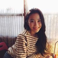 妤笙：这个季节很干净，最后是送你们的祝福 每个人都有一段悲伤，