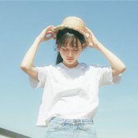 女图：上半身 容忍的人其实并不笨只