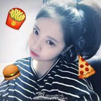 给花花的人会变美。 生活确实是彩色的，只