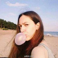 嗯 我多想有个人能对我说