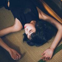 婪瘾。 有时候，就是想大哭一