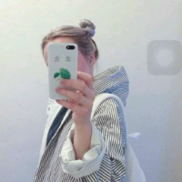 眉开眼笑. 那段甜蜜的过程，很幸