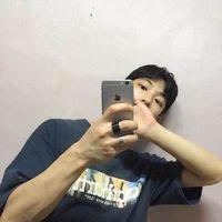 把枪藏进风衣 一个人爱不爱你，在不