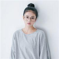 热情腐朽 一个人走，一个人睡；