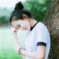 热情腐朽 一个人走，一个人睡；