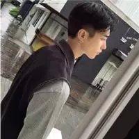安筱. 贱人永远都会觉得自己
