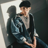 清风 我在搞笑借着热闹眼泪