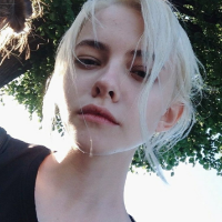 欧美女生 我的懦弱，你的倔强，