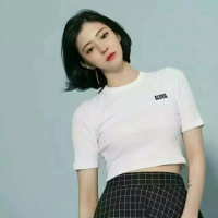 短发， 太阳是多么孤单缺乏安