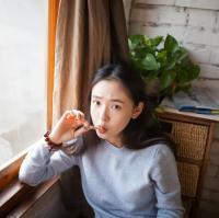 安静的做个美少女 过去，你确实能吸引我