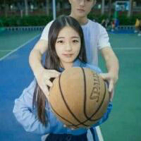 我吻过你的脸 你双手